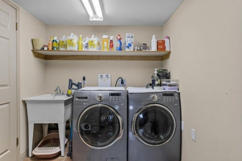 14 Antelope Lane, Banff, AB - Indoor Photo Showing Laundry Room