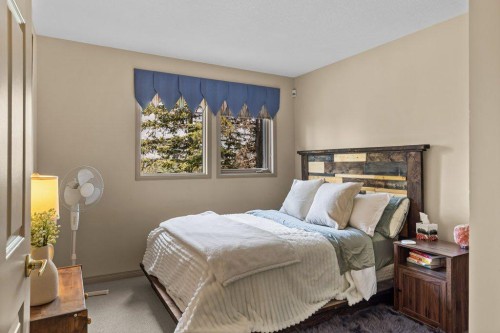 14 Antelope Lane, Banff, AB - Indoor Photo Showing Bedroom