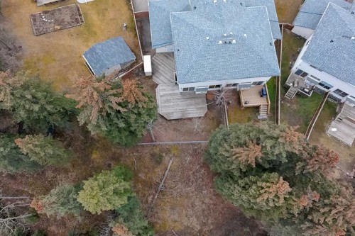 10-465 Makenny Street, Hinton, AB - Outdoor