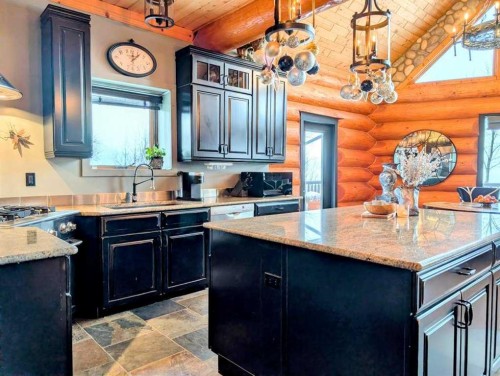 9 Upper Crescent, Marten Beach, AB - Indoor Photo Showing Kitchen