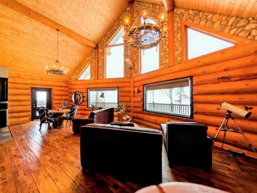 9 Upper Crescent, Marten Beach, AB - Indoor