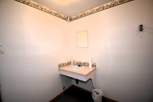 12-107 Swanson Drive, Hinton, AB 