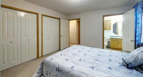 5120 18 Avenue, Edson, AB - Indoor Photo Showing Bedroom