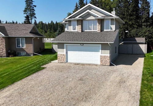 6138 11 Avenue, Edson, AB - Outdoor