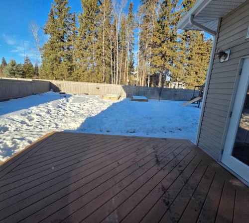 6138 11 Avenue, Edson, AB - Outdoor