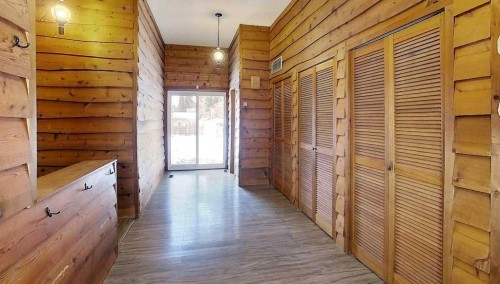 4324 7 Avenue, Edson, AB - Indoor Photo Showing Other Room