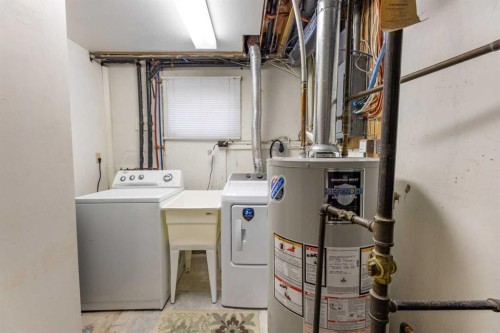 124 Cheviot Drive, Hinton, AB - Indoor Photo Showing Laundry Room