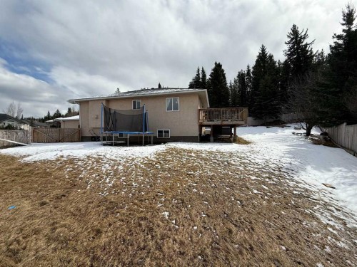 110 Parker Place, Hinton, AB - Outdoor