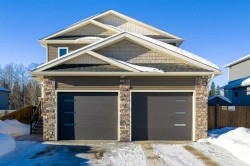 56 Pritchard Drive  Whitecourt, AB T7S 0G3