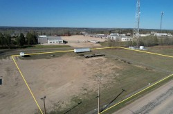 3792 41 Avenue  Whitecourt, AB T7S 0A9