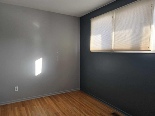 101 Simpson Street, Hinton, AB - Indoor Photo Showing Other Room