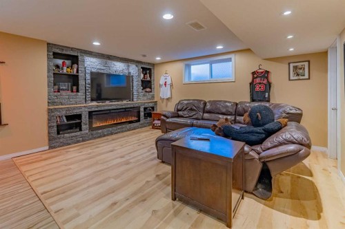 142 West Pointe Circle, Cochrane, AB - Indoor With Fireplace