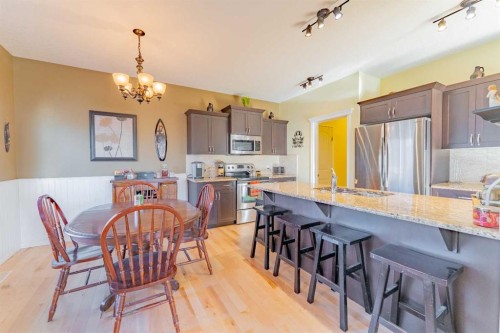 142 West Pointe Circle, Cochrane, AB - Indoor