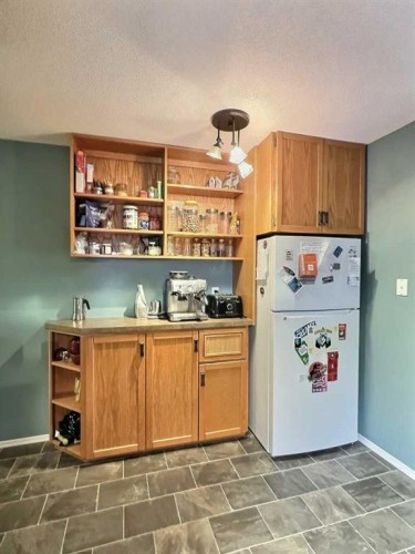 13 Aspen Crescent, Jasper, AB - Indoor