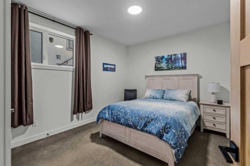 283C Three Sisters Drive, Canmore, AB - Indoor Photo Showing Bedroom