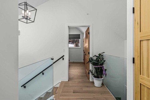 283C Three Sisters Drive, Canmore, AB - Indoor Photo Showing Other Room