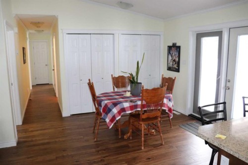 54019C Range Road 165, Rural Yellowhead County, AB - Indoor Photo Showing Dining Room