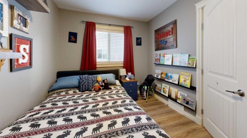 11 Abraham Drive, Whitecourt, AB - Indoor Photo Showing Bedroom