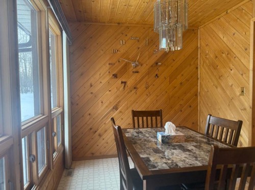 34 Ella Mae Crescent, Whispering Hills, AB - Indoor Photo Showing Dining Room