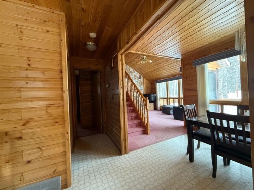 34 Ella Mae Crescent, Whispering Hills, AB - Indoor