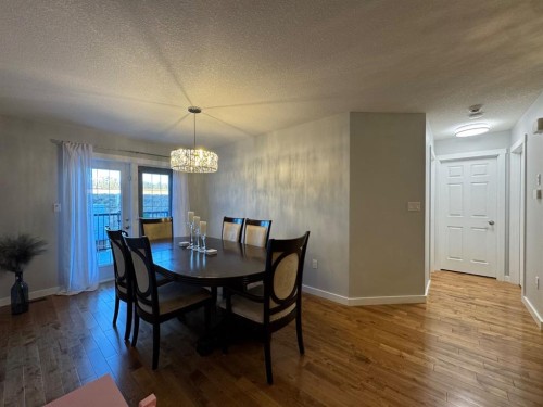 4316 18 Avenue, Edson, AB - Indoor Photo Showing Dining Room