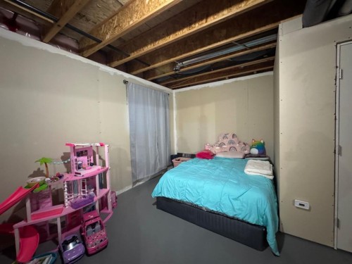 4316 18 Avenue, Edson, AB - Indoor