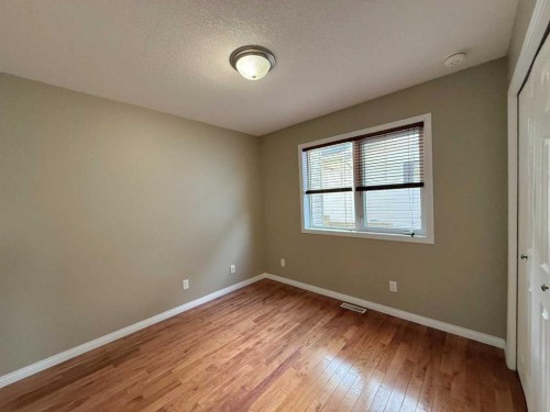 294 Tocher Avenue, Hinton, AB - Indoor Photo Showing Other Room