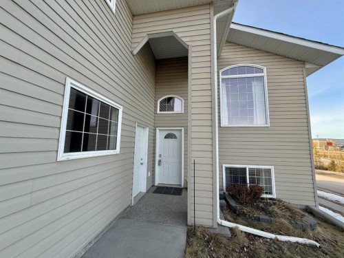 294 Tocher Avenue, Hinton, AB - Outdoor With Exterior