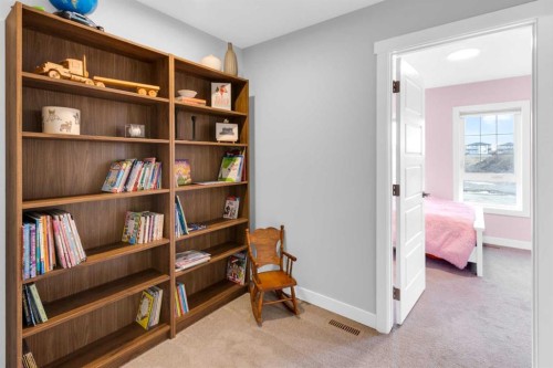 287 Rivercrest Boulevard, Cochrane, AB - Indoor