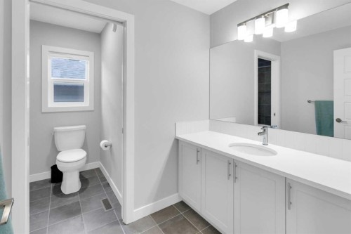 287 Rivercrest Boulevard, Cochrane, AB - Indoor Photo Showing Bathroom