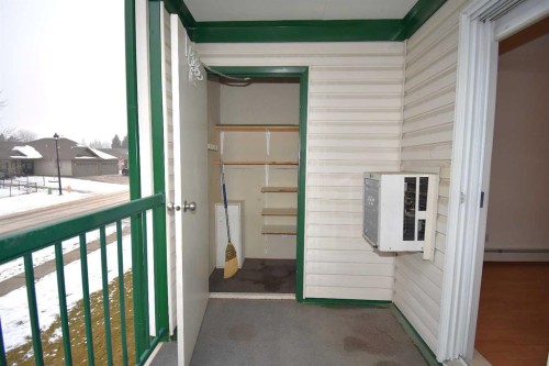 202-777 48 Street, Edson, AB -  With Exterior