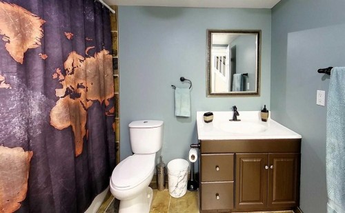1808 63 Street, Edson, AB - Indoor Photo Showing Bathroom