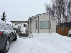 62 Hillpark Mobile Home Park  Whitecourt, AB T7S 1J4