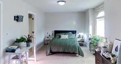 #1-6615 5Th Avenue, Edson, AB - Indoor Photo Showing Bedroom