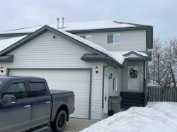 24 Poplar Drive  Whitecourt, AB T7S 0A1