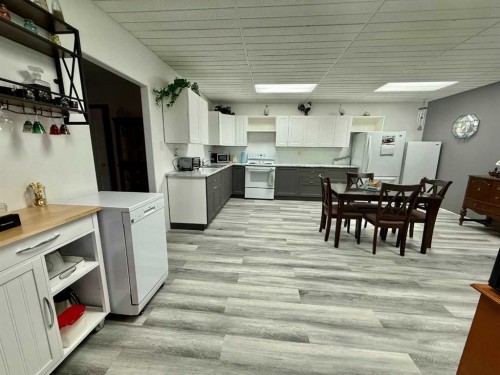 24403 East River Road, Hinton, AB - Indoor