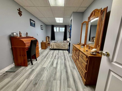 24403 East River Road, Hinton, AB - Indoor