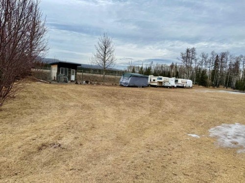 24403 East River Road, Hinton, AB - Outdoor
