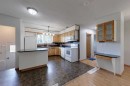 909 5 Avenue Se, Slave Lake, AB  - Indoor Photo Showing Kitchen 