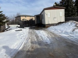 1136 12 Avenue SE Slave Lake, AB T0G 2A3