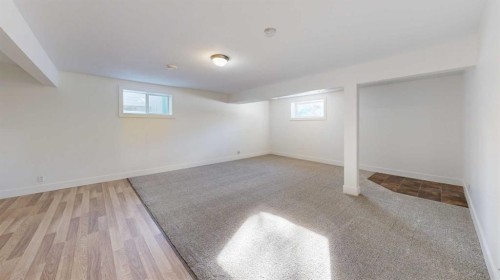 33 Park Circle, Whitecourt, AB - Indoor Photo Showing Other Room