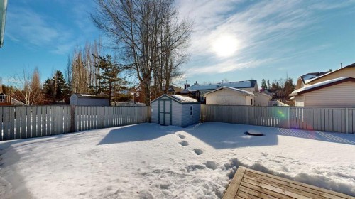 33 Park Circle, Whitecourt, AB - Outdoor