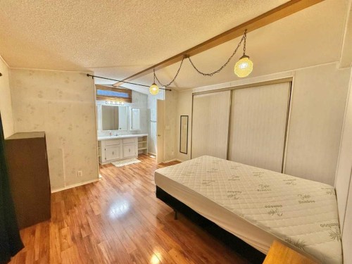 138 Nickerson Avenue, Hinton, AB - Indoor