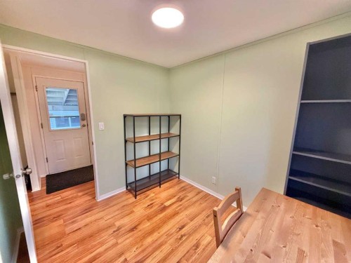 138 Nickerson Avenue, Hinton, AB - Indoor Photo Showing Other Room