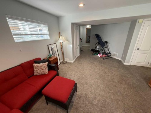 140 Mackay Crescent, Hinton, AB - Indoor