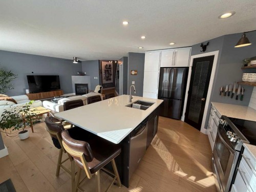 140 Mackay Crescent, Hinton, AB - Indoor