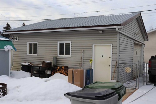 4810 9 Avenue, Edson, AB - Outdoor With Exterior