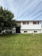 4704 57 Ave  Whitecourt, AB T7S 1B4