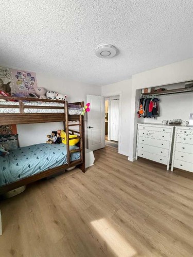 4704 57 Ave, Whitecourt, AB - Indoor Photo Showing Bedroom