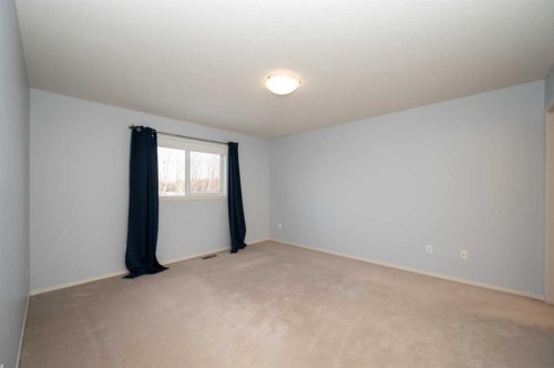 4510 27 Street, Athabasca, AB - Indoor Photo Showing Other Room